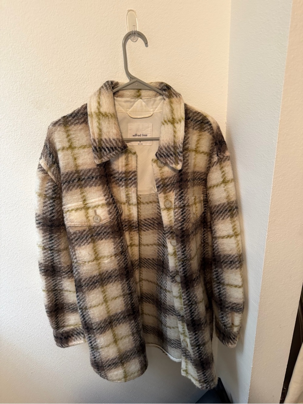 Wilfred Plaid Shacket Jacket in Cream, Olive & Charcoal